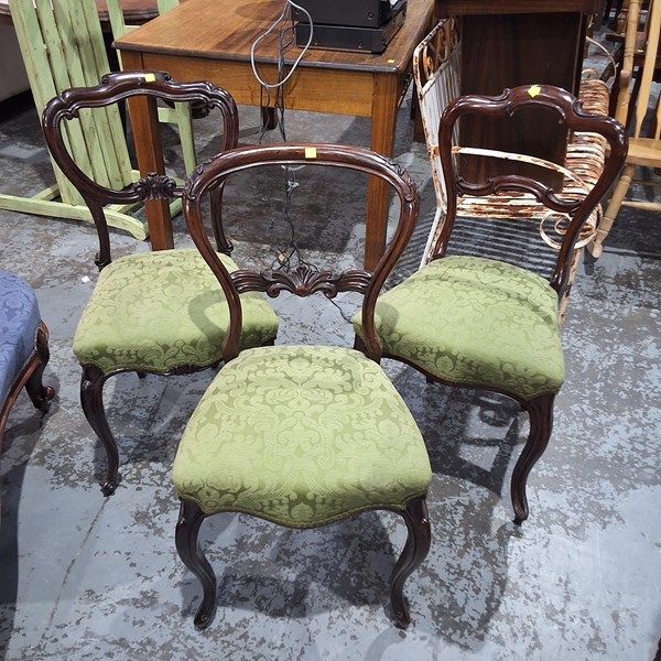 Lot 120 - DINING CHAIRS