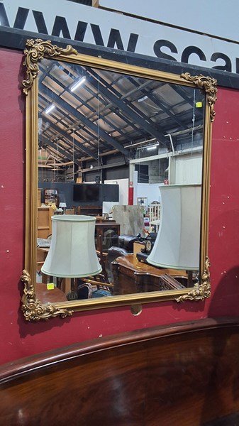 Lot 48 - MIRROR