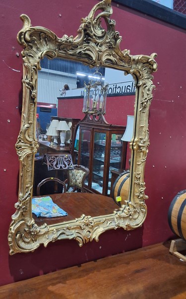 Lot 55 - MIRROR