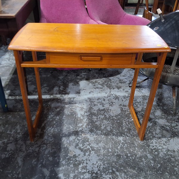 Lot 216 - CONSOLE TABLE