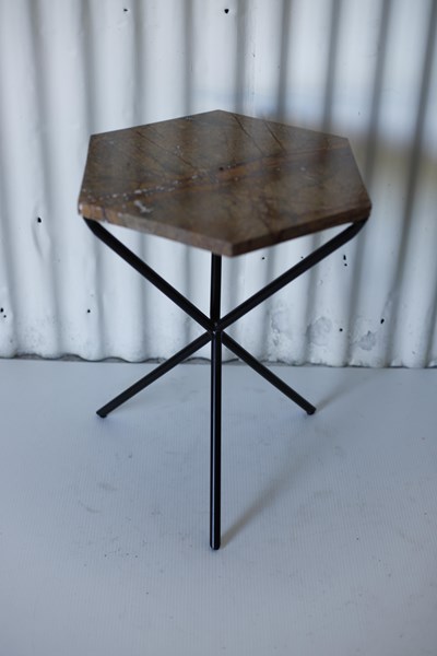 Lot 146 - SIDE TABLE