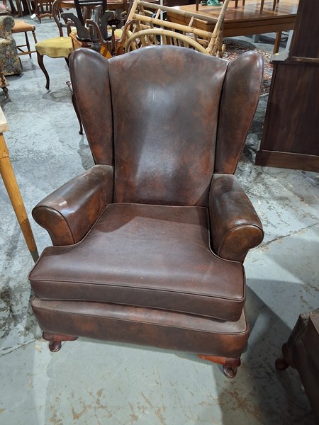 Lot 285 - WINGBACK ARMCHAIR