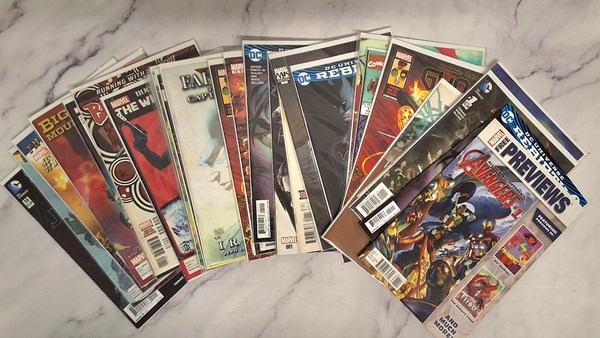 Lot 1321 - COMICS