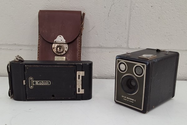 Lot 1468 - CAMERAS