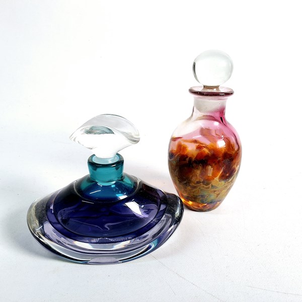 Lot 1191 - SCENT BOTTLES