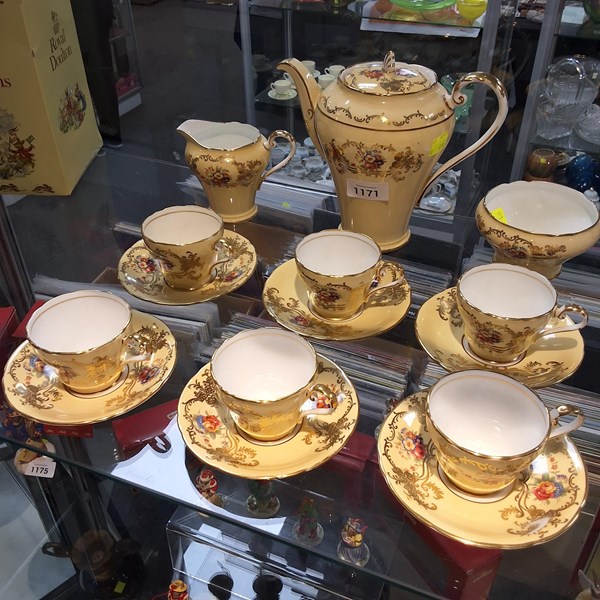 Lot 1171 - AYNSLEY TEA SETTING