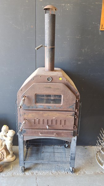 Lot 566 - PIZZA OVEN