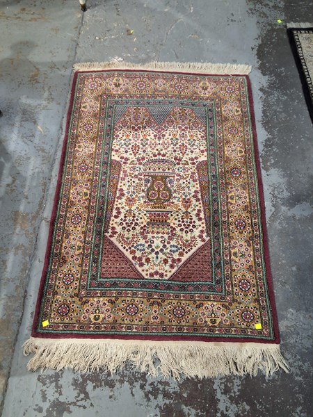 Lot 118 - PERSIAN RUG