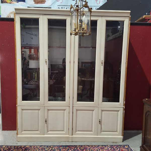 Lot 145 - DISPLAY CABINETS