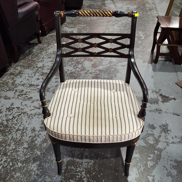 Lot 207 - SIDE CHAIR