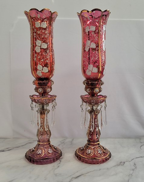 Lot 1404 - LUSTRE HURRICANE LAMPS