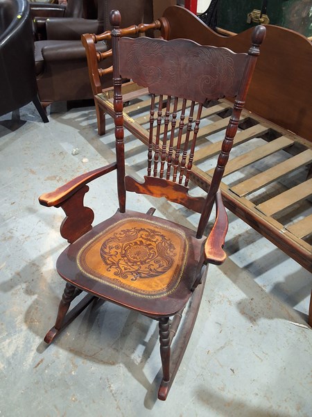 Lot 281 - ROCKING CHAIR