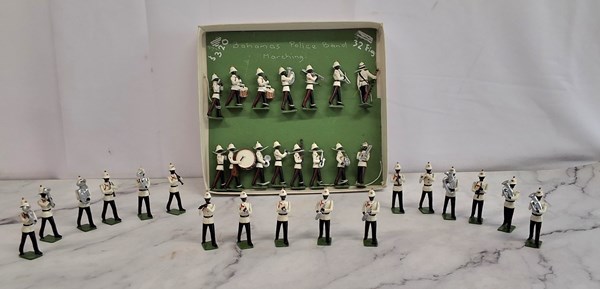 Lot 1480 - MODEL FIGURES