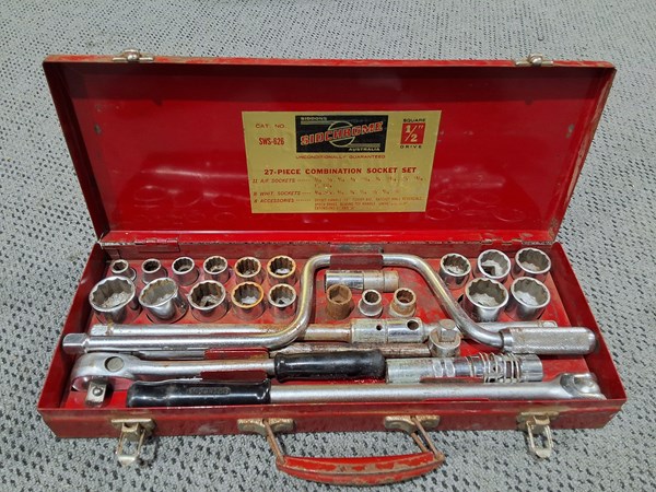 Lot 1297 - SOCKET SET