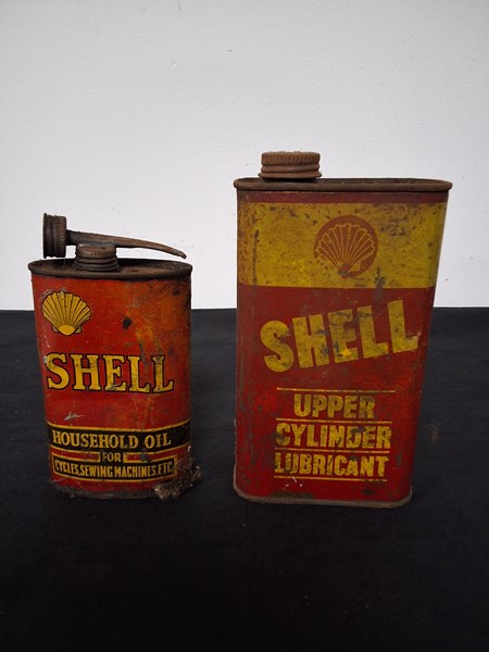 Lot 100 - SHELL TINS