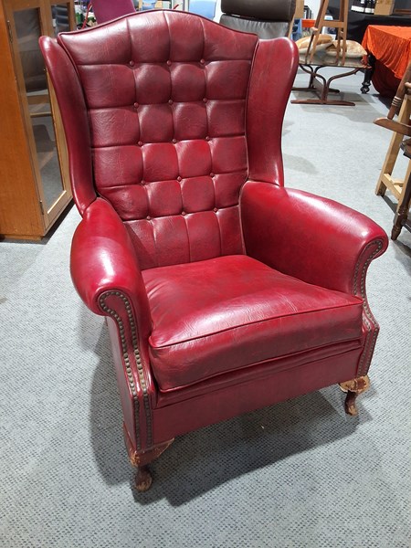 Lot 442 - ARMCHAIR