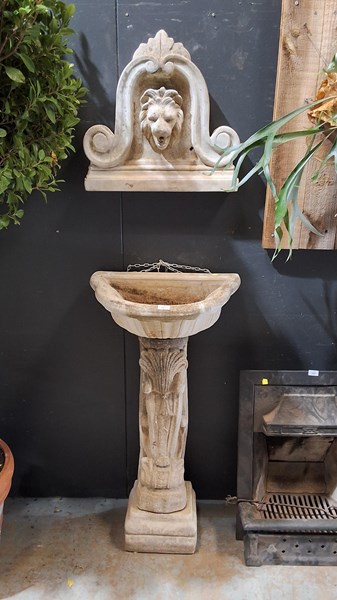 Lot 561 - WATER FEATURE