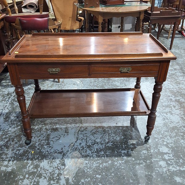 Lot 112 - SERVING TABLE