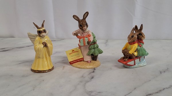 Lot 1173 - CHRISTMAS BUNNYKINS