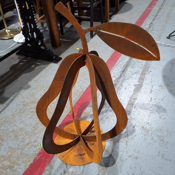 Lot 615 - GARDEN SCULPTURE