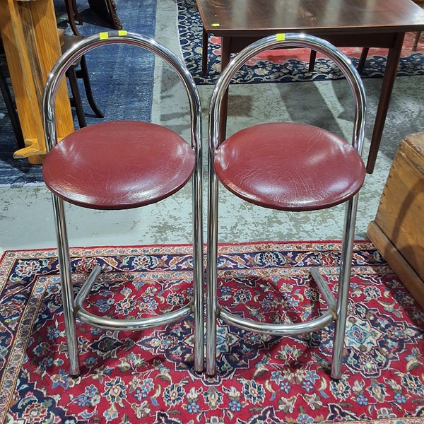 Lot 193 - BAR STOOLS