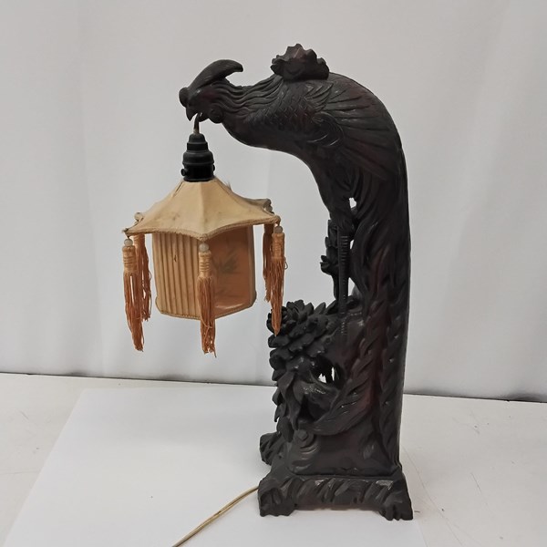 Lot 1430 - TABLE LAMP