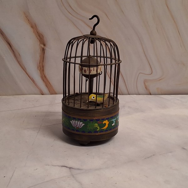 Lot 1280 - BIRDCAGE CLOCK