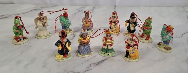 Lot 1174 - BUNNYKINS TREE ORNAMENTS