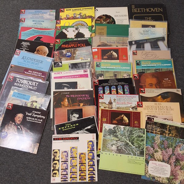 Lot 1252 - CLASSICAL VINYL ALBUMS