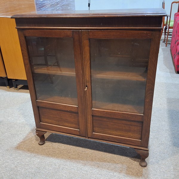 Lot 109 - BOOKCASE