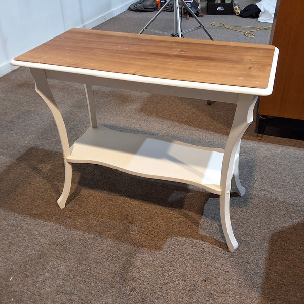 Lot 132 - CONSOLE TABLE