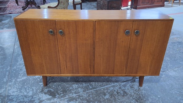 Lot 250 - SIDEBOARD