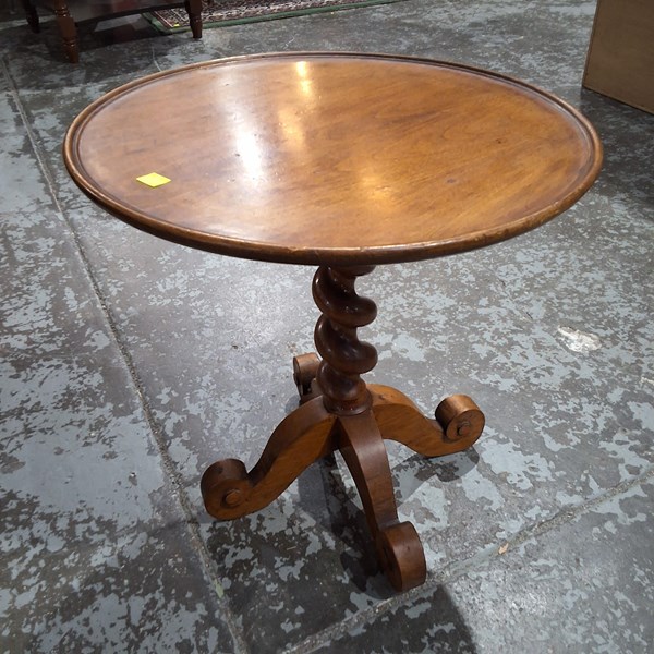 Lot 385 - WINE TABLE