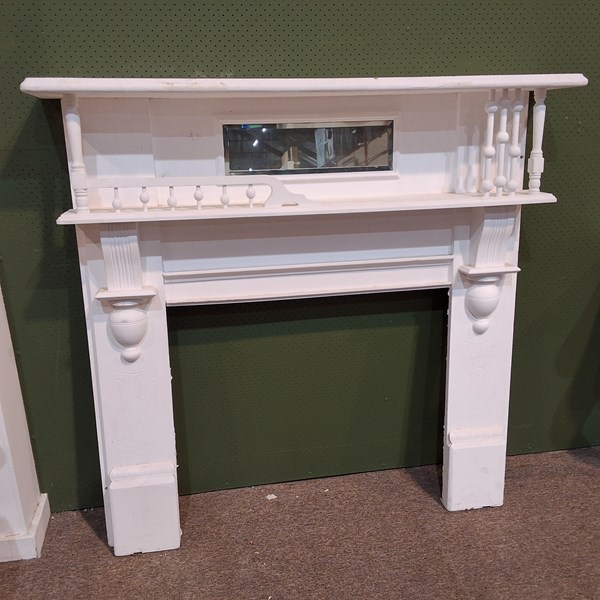 Lot 571 - FIRE MANTLE FRAME