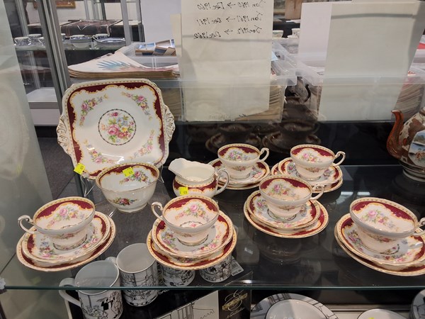 Lot 1288 - TEA SERVICE