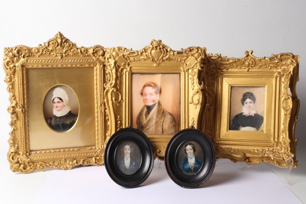 Lot 1144 - MINIATURES