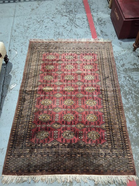 Lot 129 - RUG