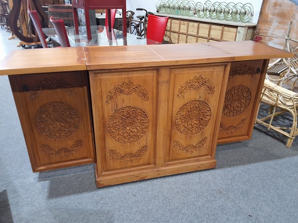 Lot 427 - COCKTAIL CABINET