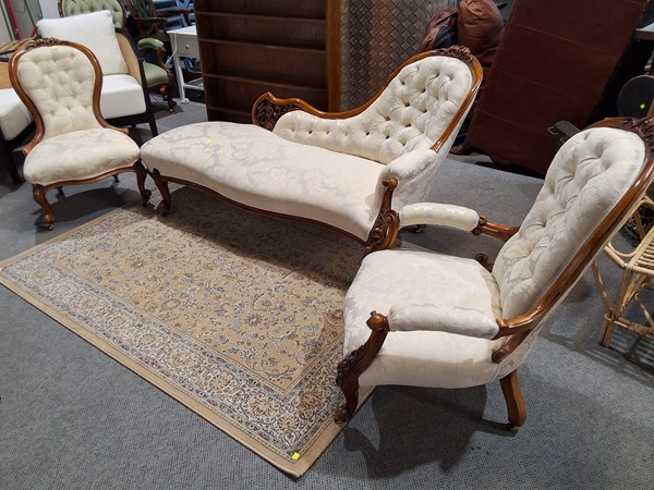 Lot 451 - PARLOUR SETTING