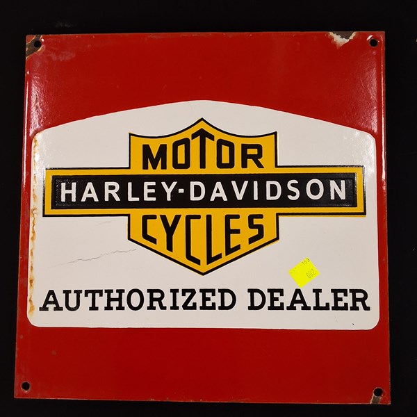 Lot 1357 - ENAMEL SIGN