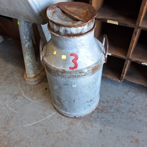 Lot 599 - MILKCAN