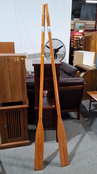 Lot 434 - ROWING OARS