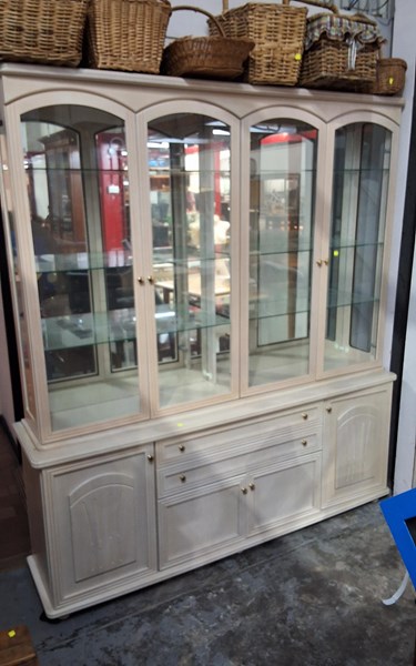 Lot 575 - CHINA CABINET
