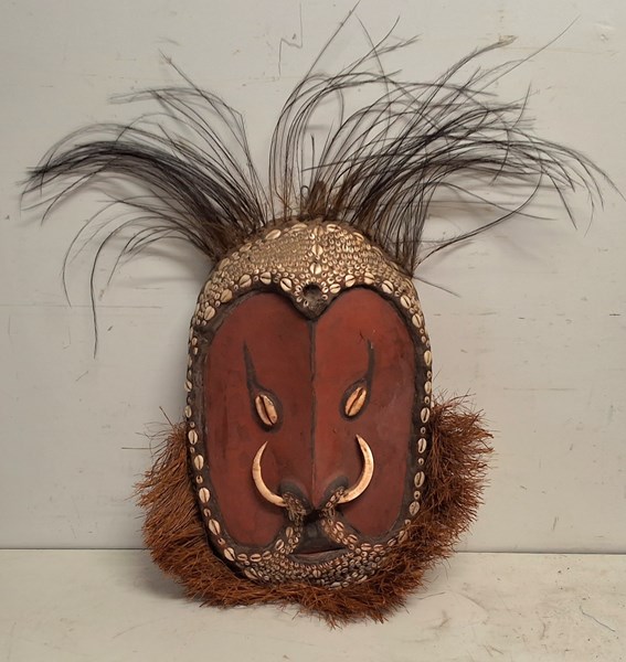 Lot 1418 - PAPUA NEW GUINEA MASK