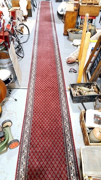 Lot 394 - HALL RUNNER