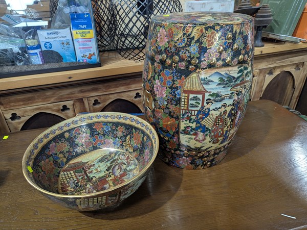 Lot 27 - STOOL AND BOWL