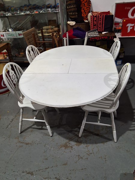 Lot 493 - KITCHEN SUITE