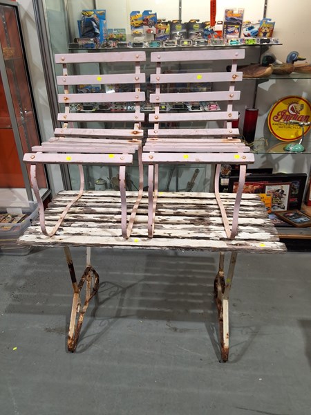 Lot 508 - OUTDOOR SETTING