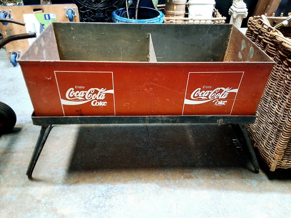 Lot 608 - COCA-COLA ICE CHEST