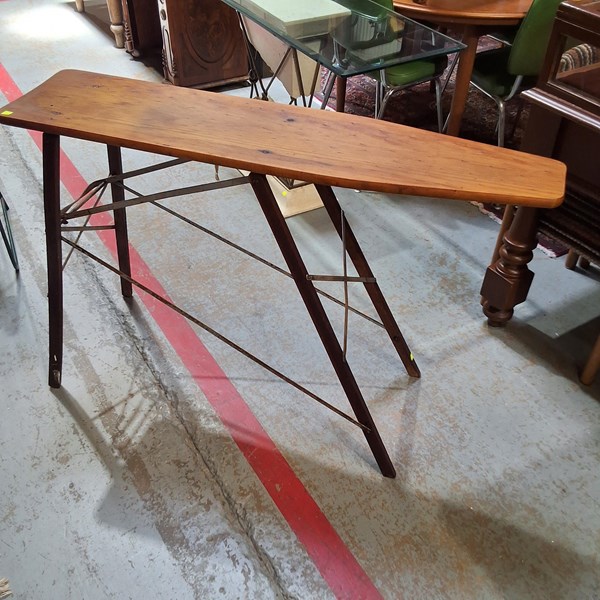 Lot 393 - HALL TABLE